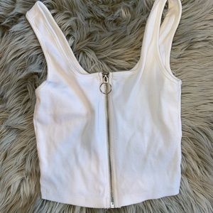 SMALL WHITE CROP TOP ZIP UP TANK